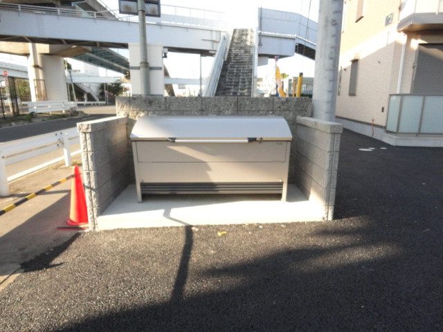 ��ʌ�����s�厚���s�̃A�p�[�g�̂��̑�