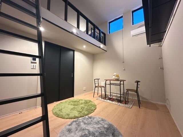 ��ʌ��������܎s�����擌��{�T���ڂ̃A�p�[�g�̋��ԁE���r���O