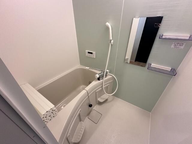 ��ʌ��������܎s�����擌��{�T���ڂ̃A�p�[�g�̃o�X