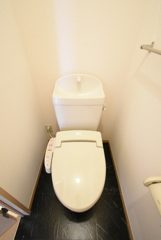 ��ʌ��������܎s�k��{�����̃A�p�[�g�̃g�C��