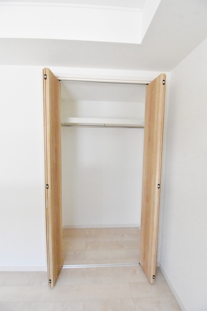 ��ʌ��������܎s�k��{�����R���ڂ̃A�p�[�g�̎��[