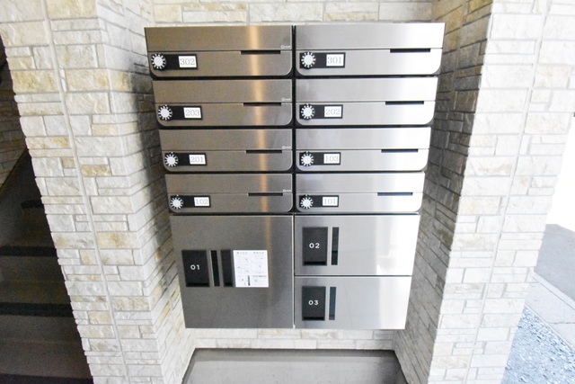 ��ʌ��������܎s�k��{�����R���ڂ̃A�p�[�g�̂��̑�