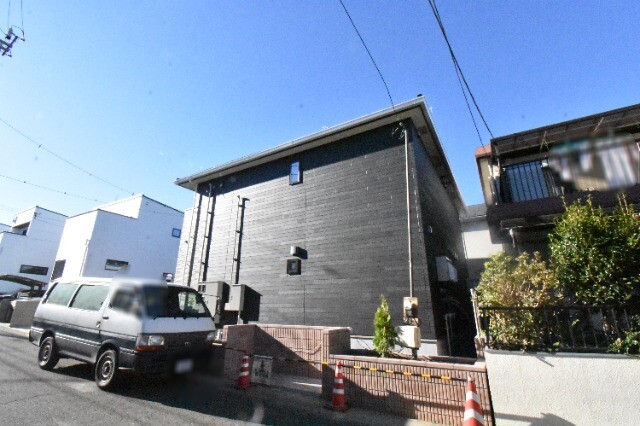 ��ʌ��������܎s������t���Q����7-13�̃A�p�[�g�̌����O��