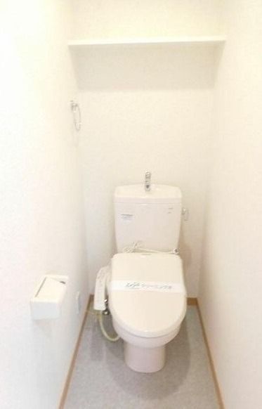 ��ʌ��������܎s��摾�c�E�Q���ڂ̃A�p�[�g�̃g�C��