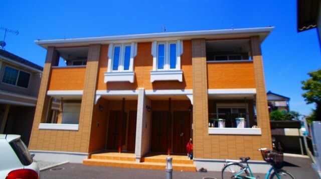 ��ʌ�����s�厚�n�����̃A�p�[�g�̌����O��