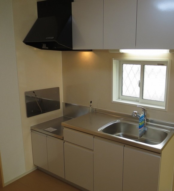 ��ʌ�����s�厚�n�����̃A�p�[�g�̃L�b�`��