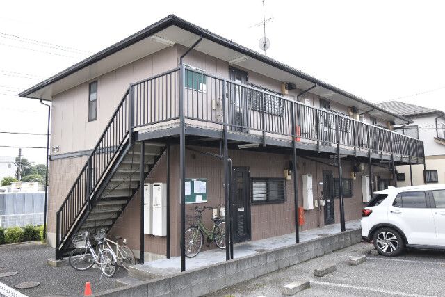 ʌ܎s{O1648-1̃Ap[ǧO