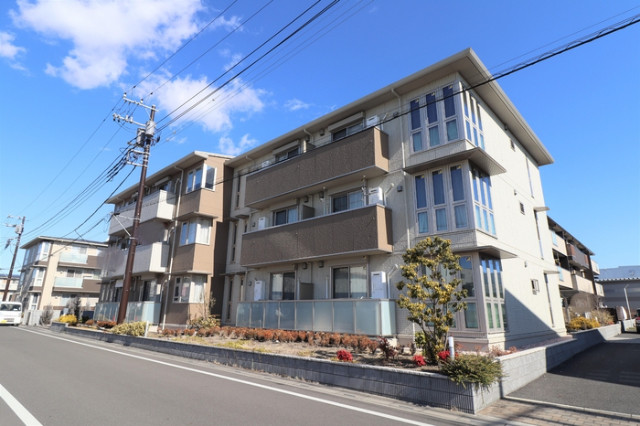 ��ʌ��z�J�s���C�N�^�E���X����2-12�̃A�p�[�g�̌����O��