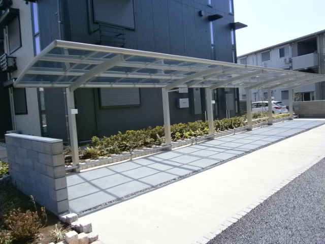 ��ʌ��z�J�s���C�N�^�E���X���ڂ̃A�p�[�g�̂��̑�