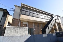 ��ʌ��������܎s��{��听���P����567-1�̃A�p�[�g�̌����O��