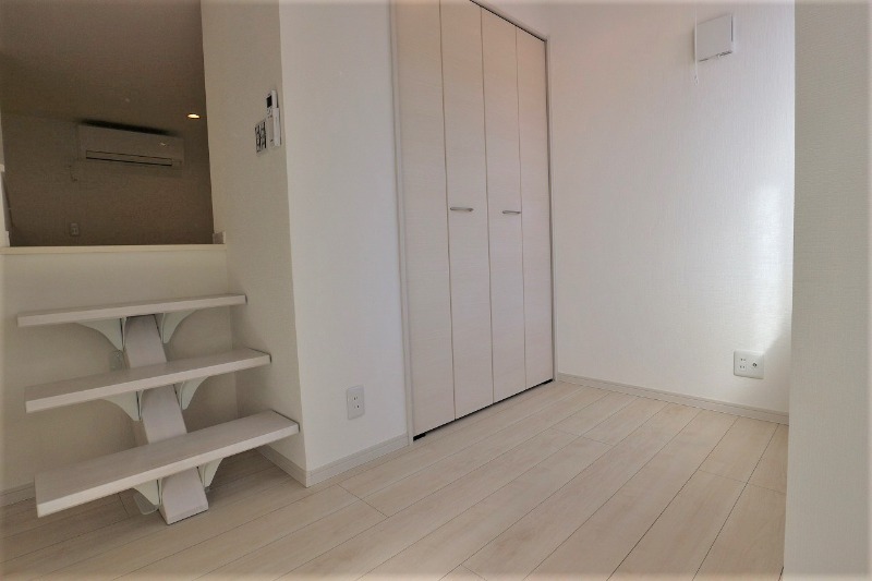 ��ʌ�����s�k�����̃A�p�[�g�̋��ԁE���r���O