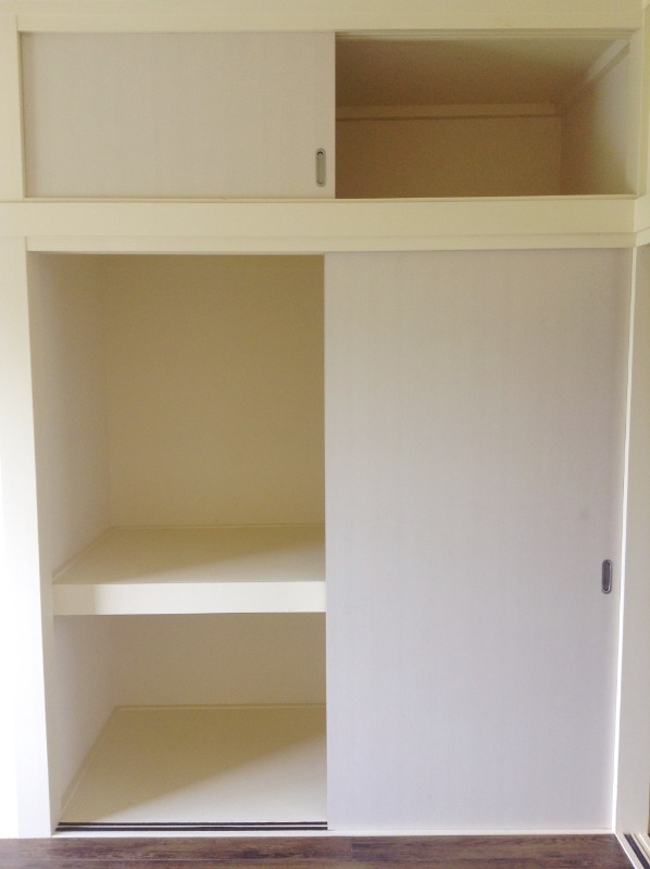 ��ʌ��ӂ��ݖ�s�c�Ԃ̃A�p�[�g�̎��[