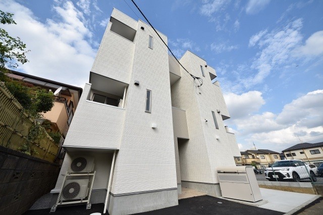 ��ʌ��������܎s����{�O���̃A�p�[�g�̌����O��