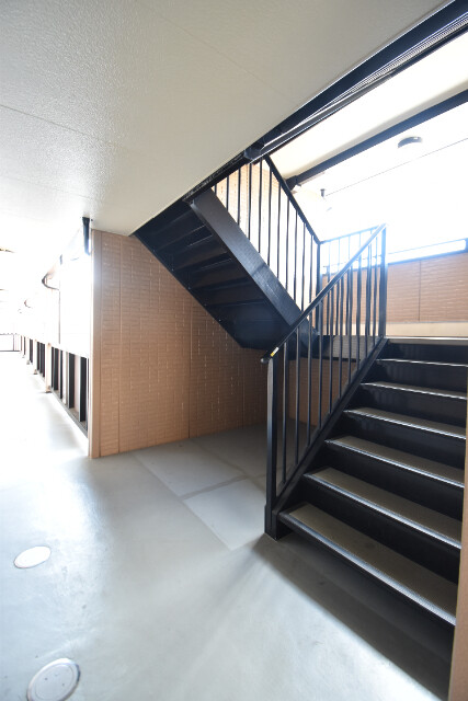 ��ʌ��z�J�s���z�J�Q���ڂ̃A�p�[�g�̃G���g�����X