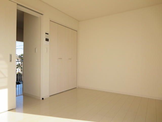 ��ʌ�����s�厚�����̃A�p�[�g�̂��̑������E�X�y�[�X