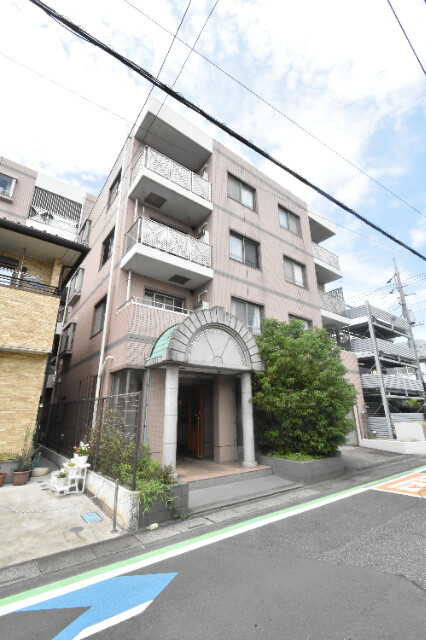 ��ʌ��������܎s�k����i���Q���ڂ̃}���V�����̌����O��