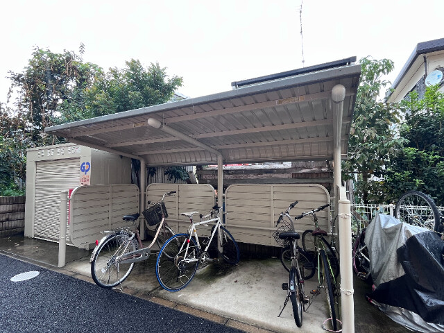 ��ʌ������s���T���ڂ̃A�p�[�g�̂��̑�