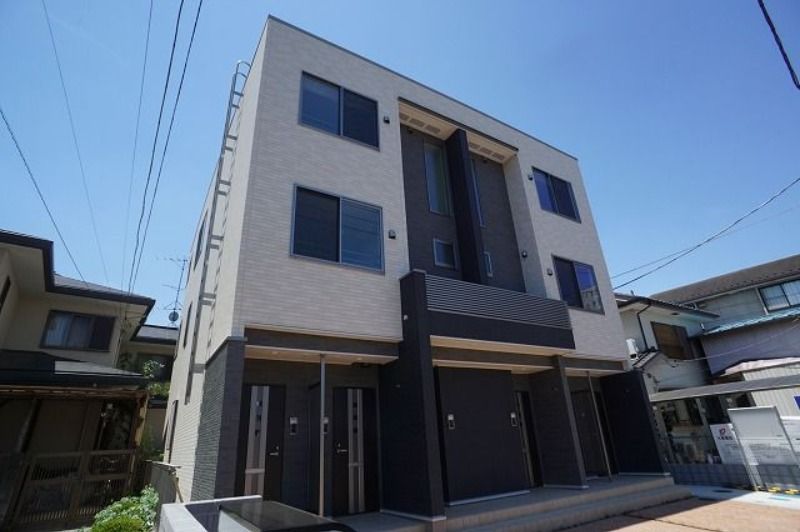 ��ʌ��ӂ��ݖ�s���������P���ڂ̃A�p�[�g�̌����O��