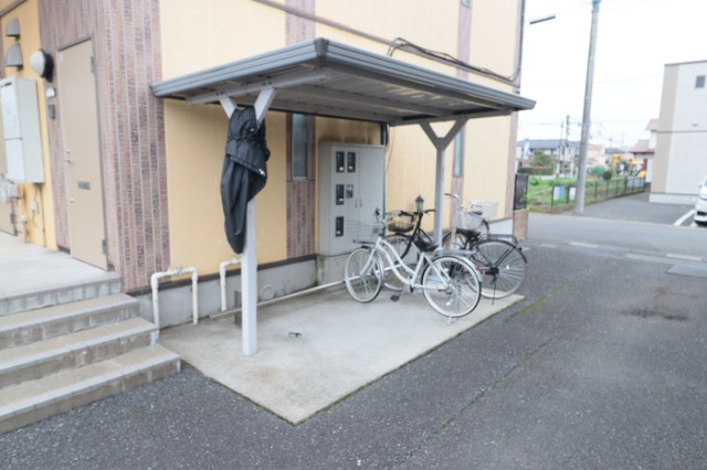 ��ʌ�����s��ԑ�S���ڂ̃e���X�n�E�X�̂��̑�