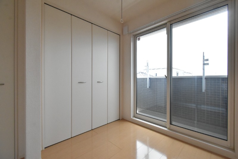 ��ʌ��������܎s������{�����Q���ڂ̃A�p�[�g�̂��̑������E�X�y�[�X