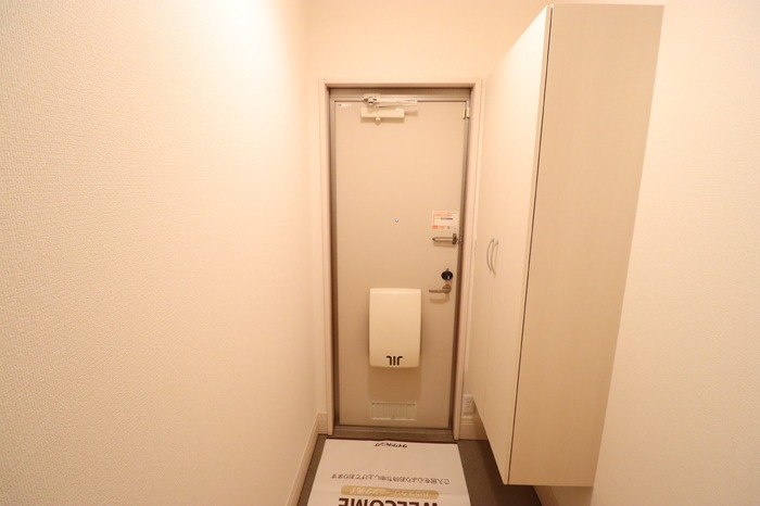 ��ʌ��k�����S�ɓޒ��厚�����̃A�p�[�g�̌���