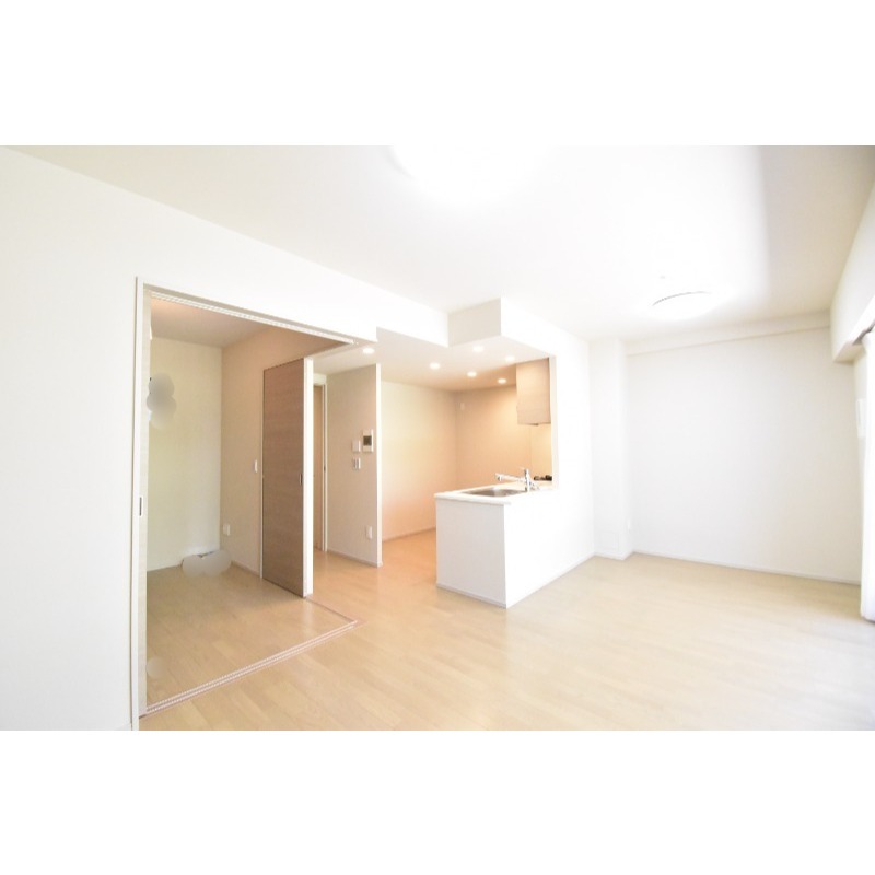 ��ʌ��������܎s��{��k�ܒ��P���ڂ̃}���V�����̂��̑������E�X�y�[�X