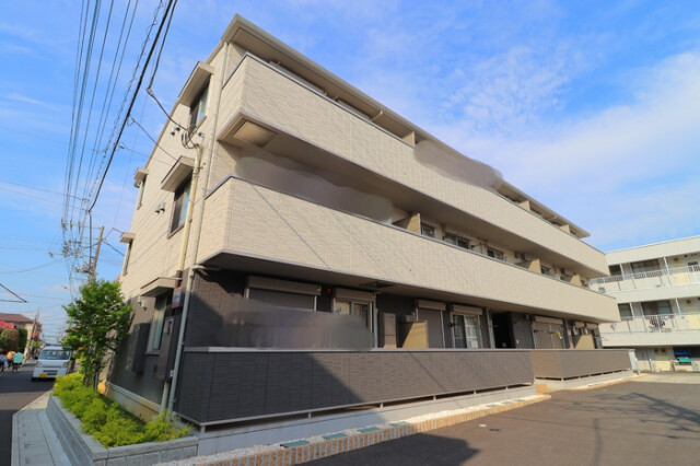 ��ʌ��������܎s�����擌��{�U���ڂ̃A�p�[�g�̌����O��