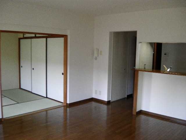 ��ʌ��������܎s�Y�a�捂���S���ڂ̃}���V�����̋��ԁE���r���O