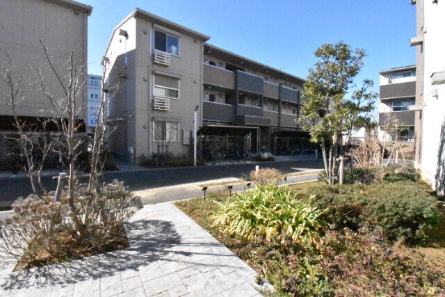 ��ʌ��z�J�s���C�N�^�E���X����1-28�̃A�p�[�g�̌����O��