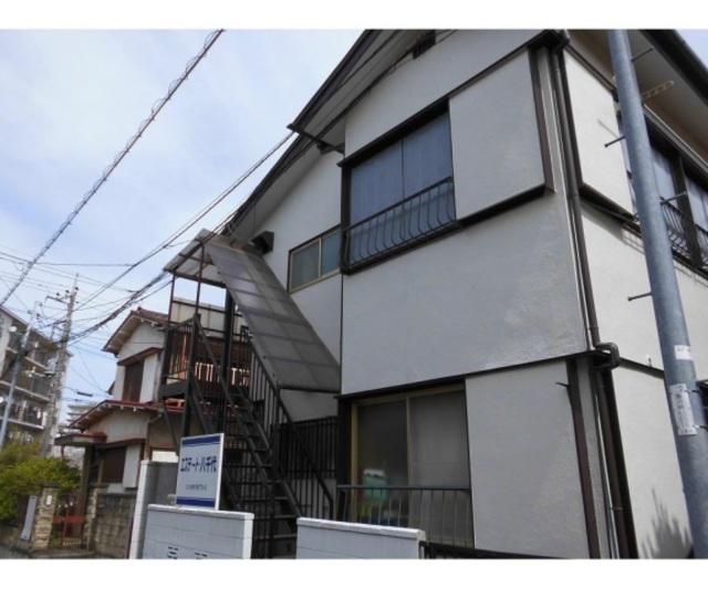 ��ʌ��������܎s������厚��J�̃A�p�[�g�̌����O��