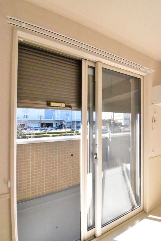 ��ʌ��z�J�s���C�N�^�E���X���ڂ̃A�p�[�g�̂��̑��ݔ�