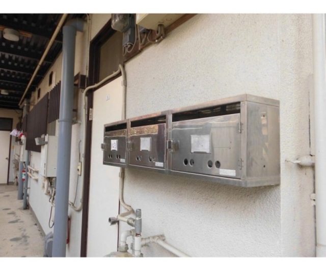 ��ʌ��������܎s������厚��J�̃A�p�[�g�̂��̑�