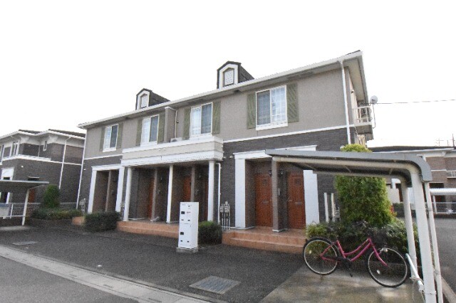 ��ʌ��k�����S�ɓޒ��w���P���ڂ̃A�p�[�g�̌����O��