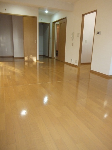 ��ʌ�����s�厚���s�̃}���V�����̂��̑������E�X�y�[�X