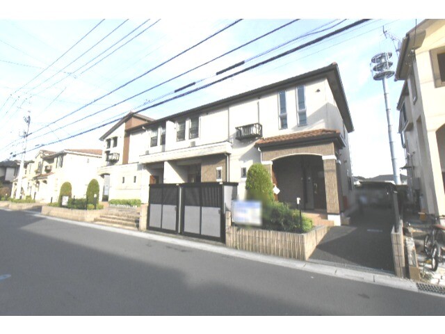 ��ʌ�����s���̏o�R���ڂ̃A�p�[�g�̌����O��