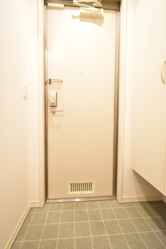 ��ʌ������s�����T���ڂ̃A�p�[�g�̌���