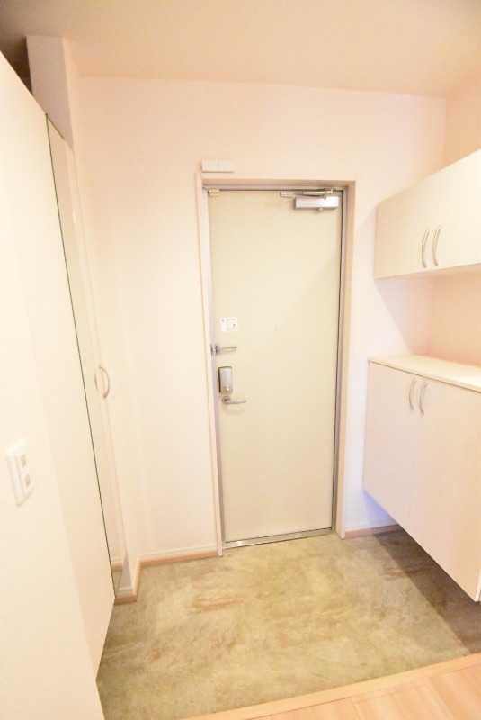 ��ʌ��z�J�s���C�N�^�E���X���ڂ̃A�p�[�g�̌���