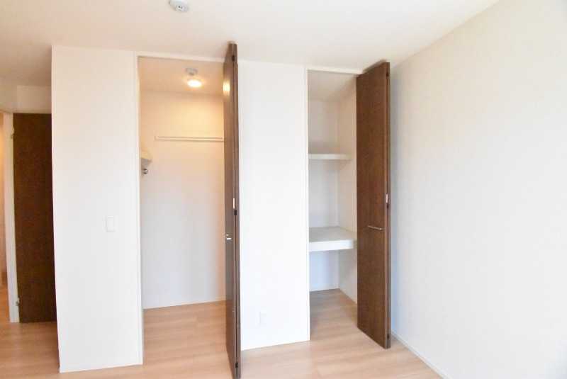 ��ʌ��z�J�s���C�N�^�E���X���ڂ̃A�p�[�g�̎��[