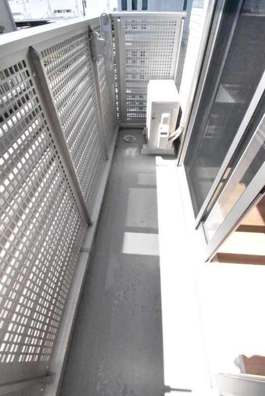 ��ʌ��z�J�s���C�N�^�E���X���ڂ̃A�p�[�g�̃o���R�j�[