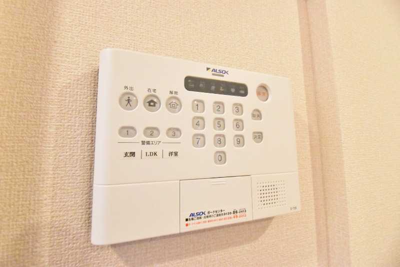 ��ʌ��z�J�s���C�N�^�E���X���ڂ̃A�p�[�g�̂��̑�