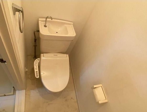 ��ʌ��@�c�s�厚���l�̃A�p�[�g�̃g�C��