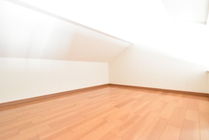 ��ʌ������s�ԌI�S���ڂ̃A�p�[�g�̂��̑������E�X�y�[�X