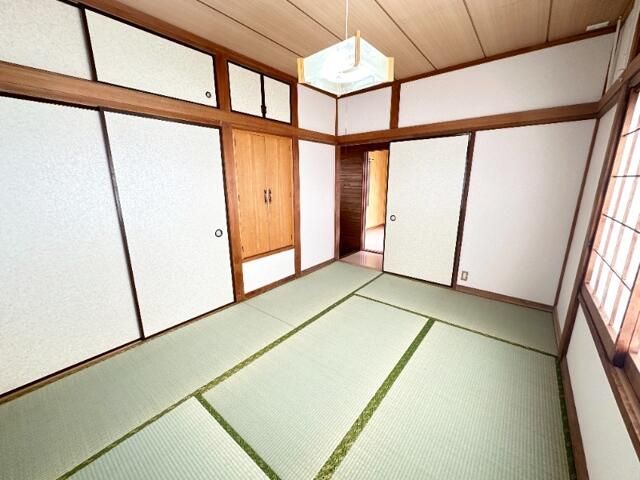 ��ʌ��k�����S�ɓޒ��{���P���ڂ̈�ˌ��Ă̂��̑������E�X�y�[�X