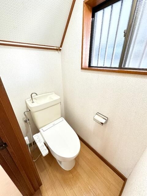 ��ʌ��k�����S�ɓޒ��{���P���ڂ̈�ˌ��Ẵg�C��