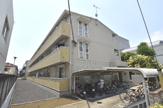 ��ʌ��������܎s��������R���ڂ̃A�p�[�g�̌����O��