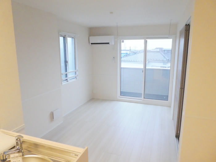 ��ʌ�����s�厚���̃A�p�[�g�̋��ԁE���r���O