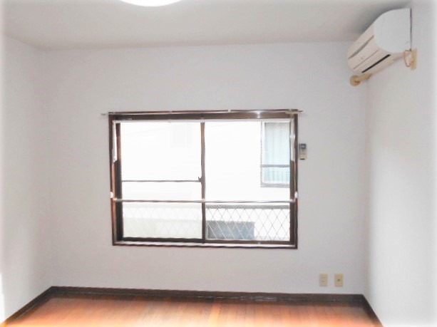 �����s�r���r��S���ڂ̃}���V�����̋��ԁE���r���O