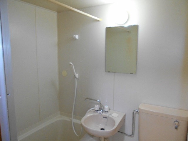 �����s�r���r��S���ڂ̃}���V�����̐��ʏ�