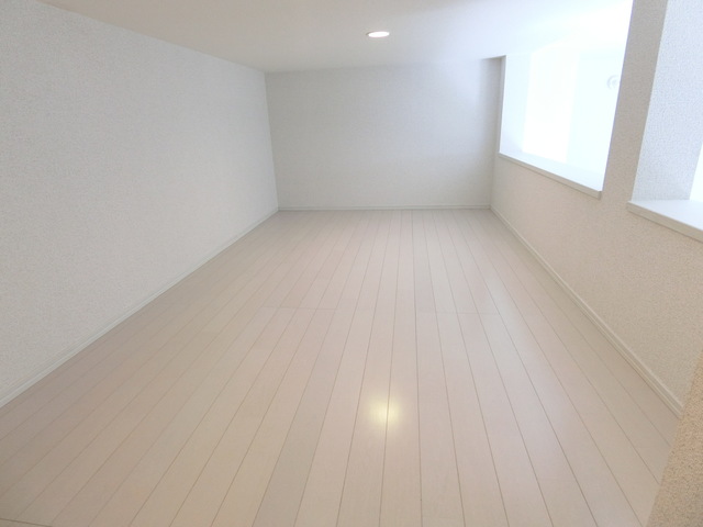 ��ʌ��������܎s������x�蒬�̃A�p�[�g�̂��̑������E�X�y�[�X