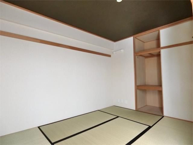 ��ʌ��������܎s�k����i���Q���ڂ̃}���V�����̎��[